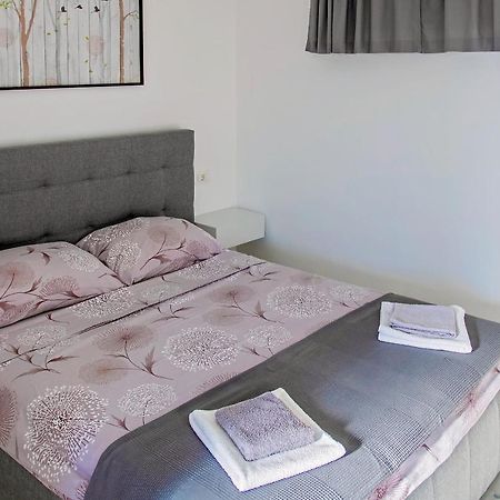 Apartment Stocic Rogoznica  Ngoại thất bức ảnh