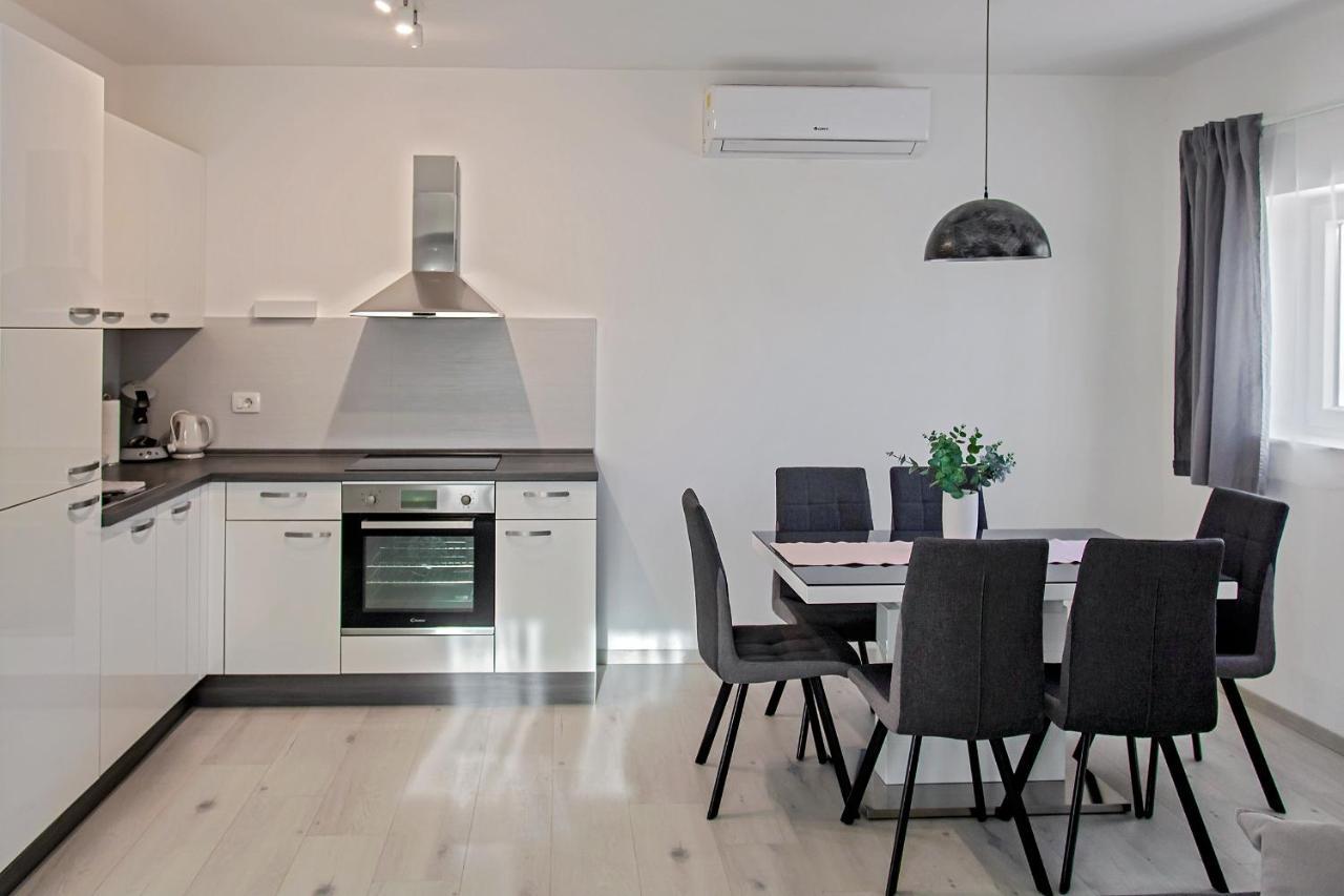 Apartment Stocic Rogoznica  Ngoại thất bức ảnh
